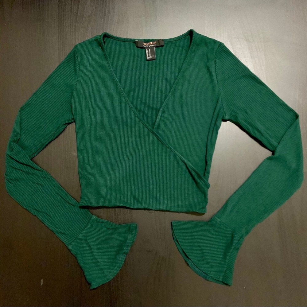 Emerald green ribbed crop top